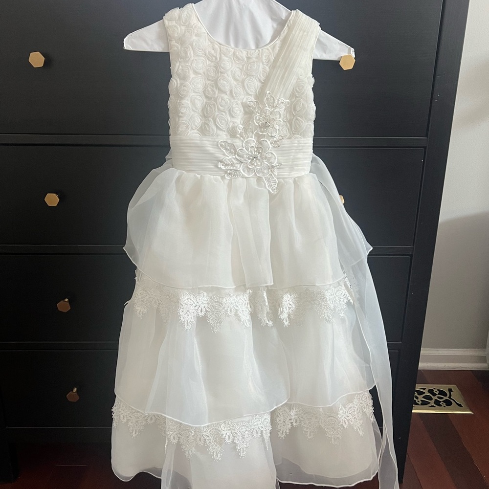 Flower girl dress, size 4